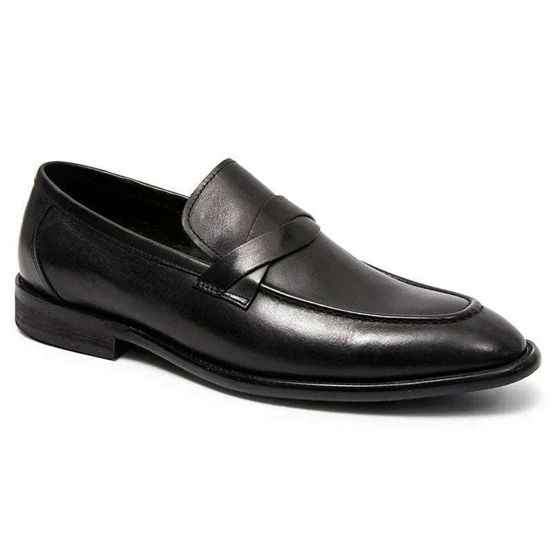 CASUAL LEATHER LOAFERS